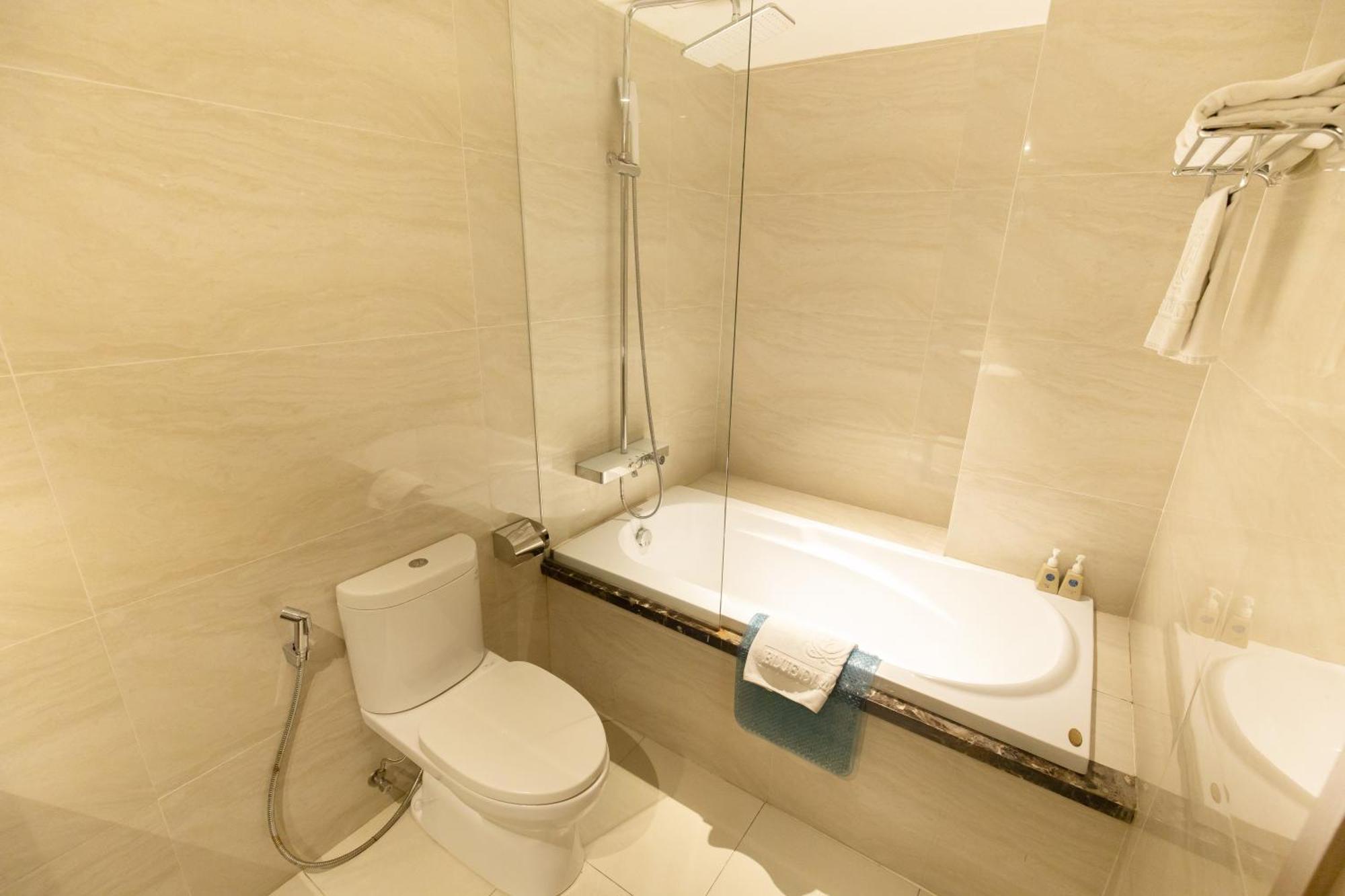 Nicecy Suite Hotel & Spa 胡志明市 外观 照片